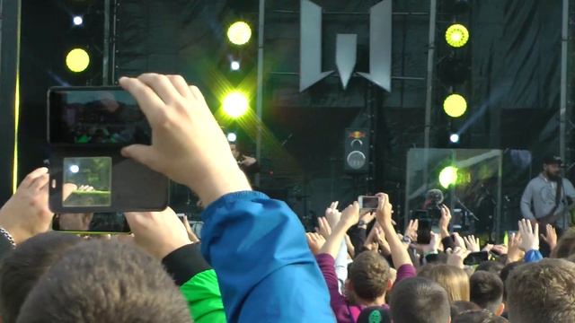 WarFesT...   Фристайл от Нойз МС!