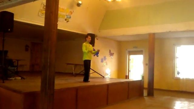 Клоун в лагере!!