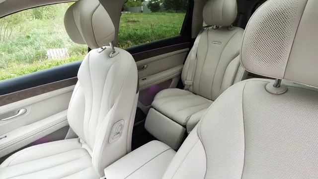 Huawei Aito M7 смотреть онлайн