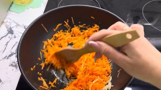 Тушеная капуста с морковкой и луком смотреть онлайн