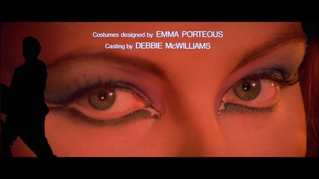 Осьминожка (1983) — Вступительные титры — Джеймс Бонд смотреть онлайн
