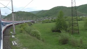 Поездка на монгольском поезде в Сибири | Байкал и Култук - вид из открытого окна поезда