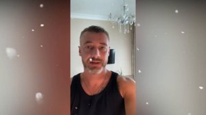 Тайна новой девушки Антона Батырева. Неожиданное  знакомство  с прекрасной незнакомкой.