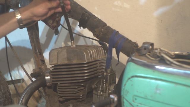 Мотоцикл. Купил Восход. Восставший из хлама .. Ищем ком?