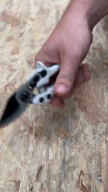 Секатор Bellota Smart, артикул 3409.В #garden #diy #сад #farming #садово? смотреть онлайн