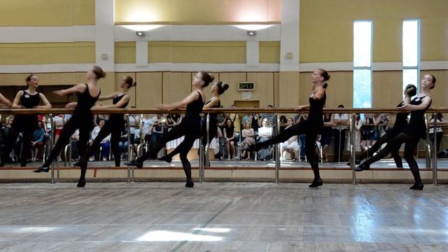 2019 июнь экзамен 7класс_ нарсцен_DSC 9794