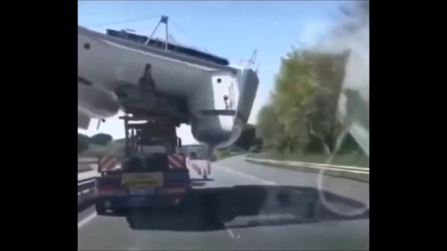 TOTAL IDIOTS AT WORK | Авто Неудачники 80 ЛВЛ / Приколы смотреть онлайн