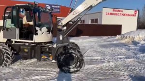 Китайский фронтальный погрузчик Leiyu 938