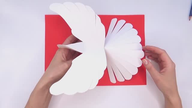 Голубь из бумаги! Красивая птичка своими руками! Поделки для детей! смотреть онлайн