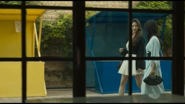 Очаровывала любого, но при этом всегда оставалась соб? смотреть онлайн