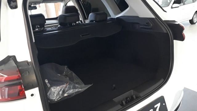 Кроссовер Xcite X-Cross 7 (ex-Chery Tiggo7). Внешний вид, интерьер, це