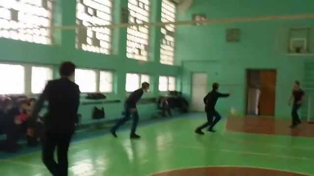 Приколы в школе, г. Днепр, 2014 год смотреть онлайн