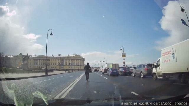 Когда решил прокатиться с ветерком на электосамокате. ГБДД задержание смотреть онлайн