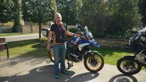BMW R1300GS обзор | ИксГусь | Мотоциклы для Взрослых 🇷🇺