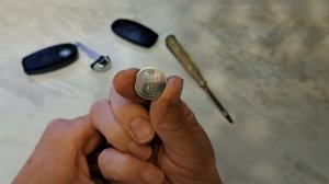 Замена батарейки в ключе Сузуки Витара (Suzuki Vitara)