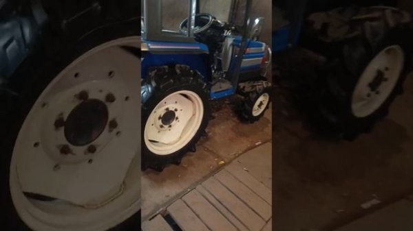 Самодельная кабина на японский минитрактор .