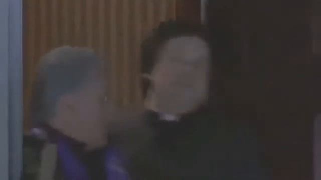 Прикол Он показывал писюн (МОНТАЖ) смотреть онлайн