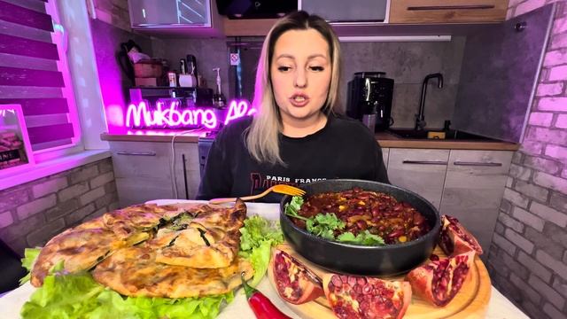МУКБАНГ ☺️ЛОБИО ПО-ГРУЗИНСКИ 🫘ПИРОГ С КАРТОШКОЙ И П? смотреть онлайн