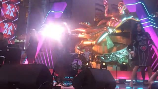 Полное выступление "Серебро" на фестивале "Жара" в ТРК "VEGAS" . 06.11.2016 смотреть онлайн