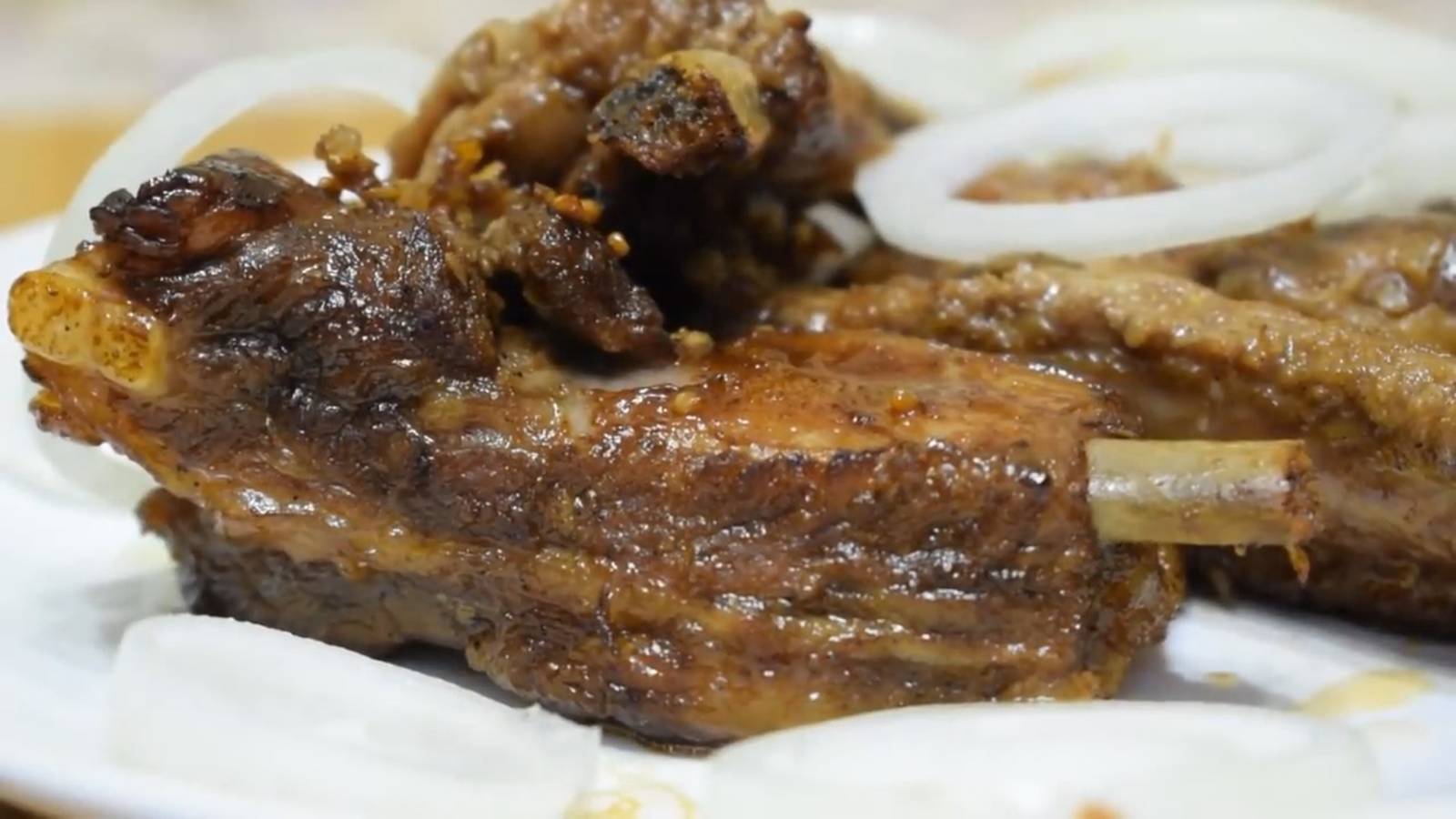 Свиные рёбрышки в духовке по-Канадски смотреть онлайн