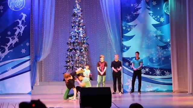 Группа по Break Dance(рук.Степанюк Георгий)