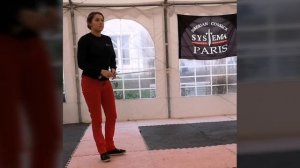 Бросок шашки из-под руки