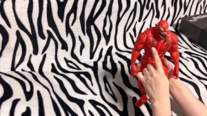 Игрушка Веном Карнаж