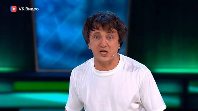 Новогодний рэпчик от Дорохова! #рэп #Дорохов #шоузвёзд? смотреть онлайн