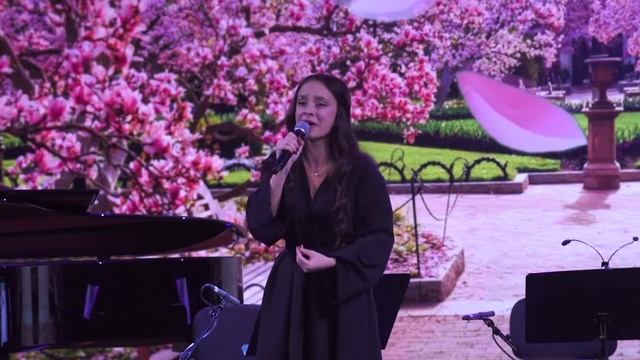 Анна Вайвод "Мне говорят" музыка Ирины Шведовой, слова Вероники Тушновой. Видео Пётр Колчин.23.10. смотреть онлайн