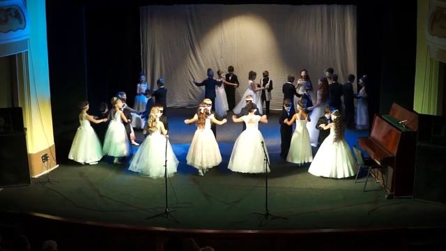 3/ВІДЕНСЬКИЙ БАЛ '16, УЖГОРОД, ШКОЛА №1