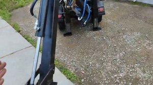 Самодельный минипогрузчик экскаватор. Обзор.