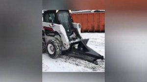 Скалыватель льда на мини погрузчик