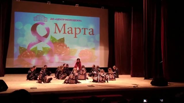 Танец хип-хоп 2018