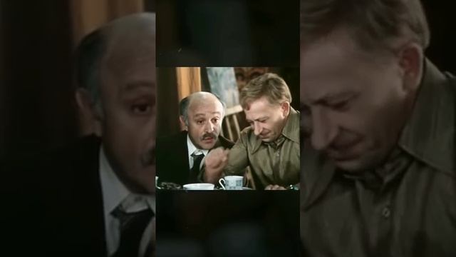 Не смог сдержать смех на съёмках фильма смотреть онлайн