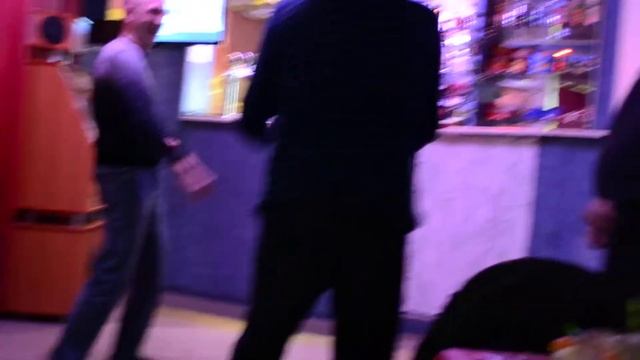 DSC_0511.MO Петя отжигает