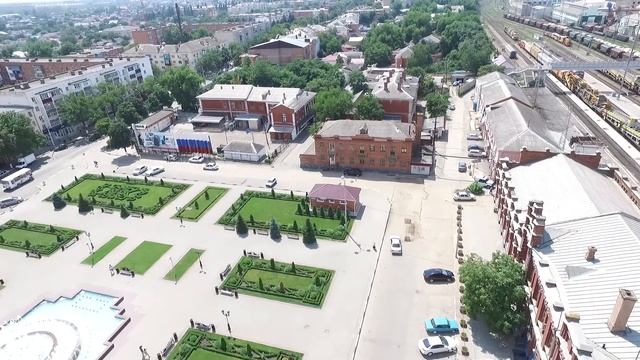 Привокзальная площадь, ул.Красная. г.Кропоткин смотреть онлайн