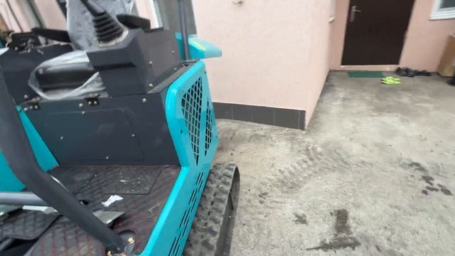 Обзор мини эксковатора ZM - 20.  1.5 тонник за 1 миллион руб?