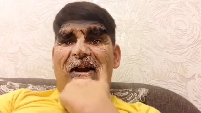 Прикольная программа которая меняет лицо///Face Swap Live смотреть онлайн