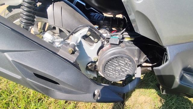 Обзор нового скутера Kunhao TMax / Zmax / RS Ciclon двигатель Jinlang EF