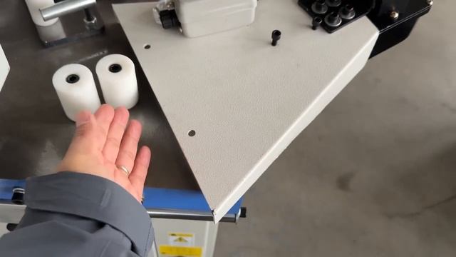 SMF-515A Универсальный кромкооблицовочный станок смотреть онлайн