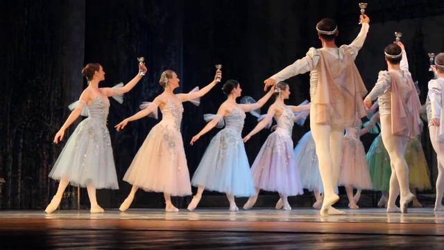 Лебедине озеро 1 смотреть онлайн