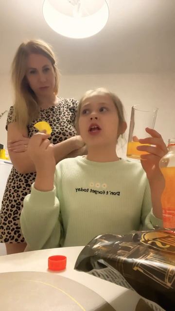 Какой ваш любимый вкус чипсов ??) Пишем в комментариях🫶💋🤷♀️ #рекомендации #юмор #а4 #настроен смотреть онлайн