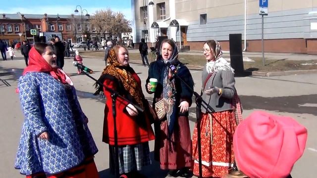 Песня на Сретенской . Казачий фестиваль смотреть онлайн