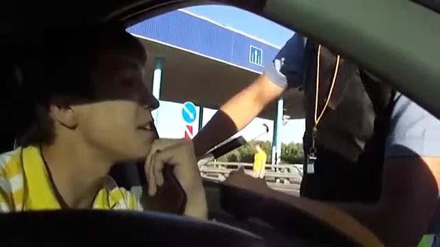 Прикололся и развел ИДПСника !!! смотреть онлайн