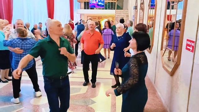 Зачем полюбила хулигана. 06.04.