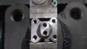 Делаем тормозной цилиндр с прокачкой. Isuzu Elf.