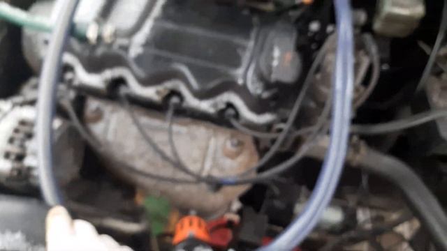 Как выкрутить масляный фильтр в труднодоступном мест? смотреть онлайн