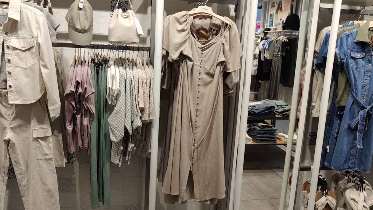 В ритме лета COLIN'S для женского гардероба платья обувь и аксессуары 05 2025