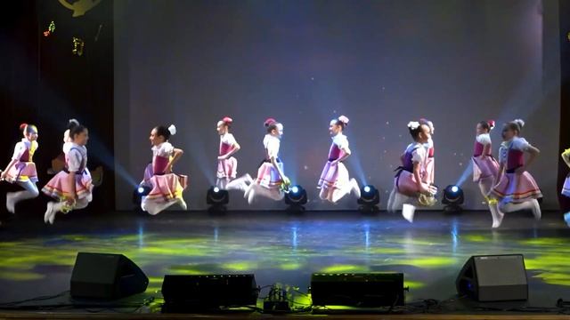 Tarantella Dance/Танец Тарантелла смотреть онлайн