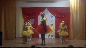 Танец цыплят «Цып цып, мои цыплятки»